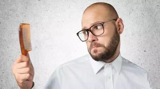 麻豆视频在线网站品牌科普掉头发是缺什么微量元素